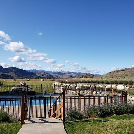 Casia Lodge And Ranch Twisp Bagian luar foto